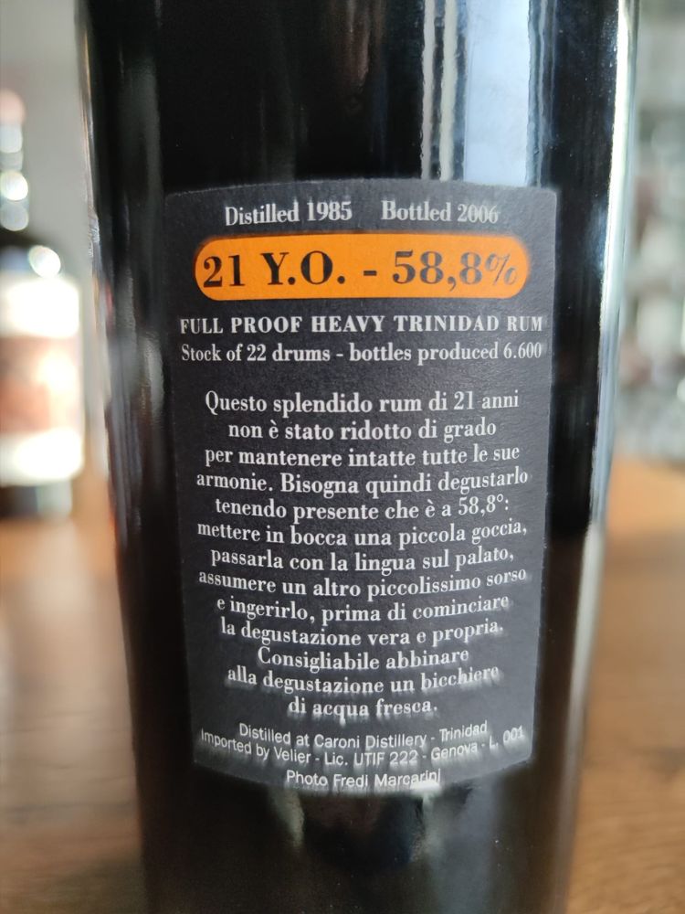 Caroni 1985/2006 21yo 58,8% Velier (no box)