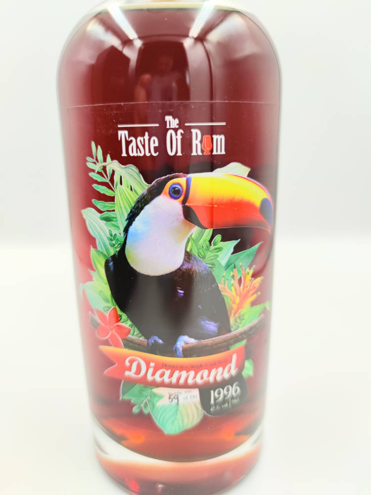 Diamond 1996 26yo 47,3% The Taste of Rum label