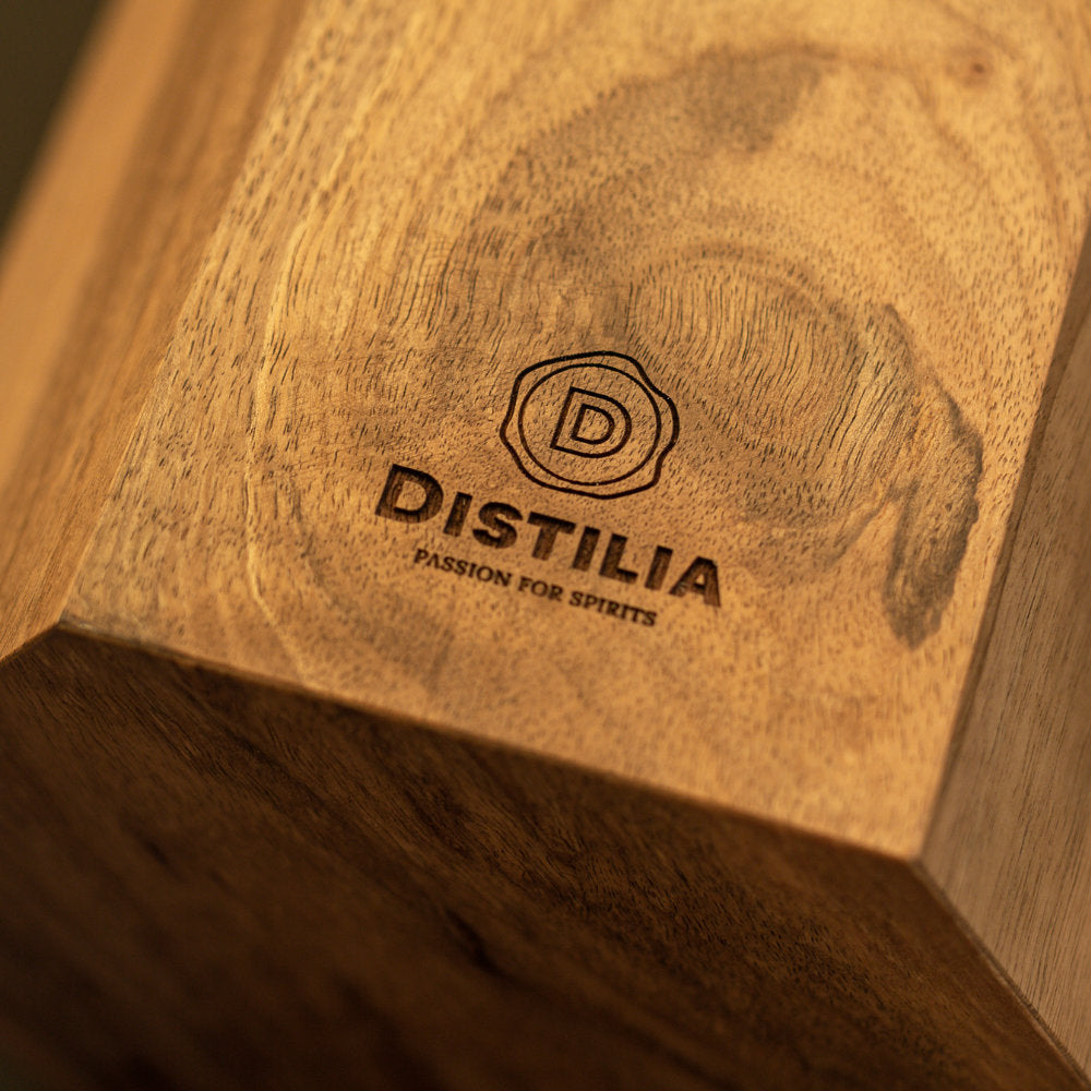 Distilia box