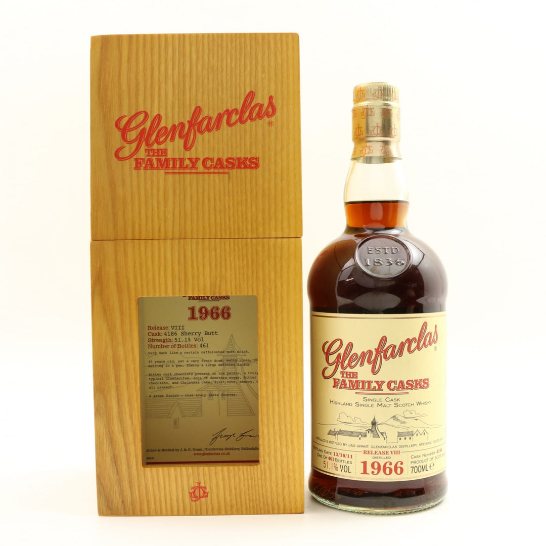 Glenfarclas 1966 Family Cask #4186 51,1% 700ml