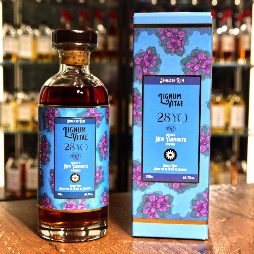 New Yarmouth 1994/2023 28yo 66,7% Lignum Vitae, Floral Rum Series, Distilia for Catawiki