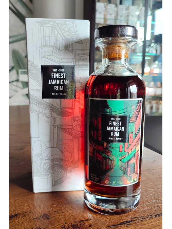 Clarendon 1995/2023 27yo 64,7% by Distilia/ Bar Lamp/ Rhum Attitude